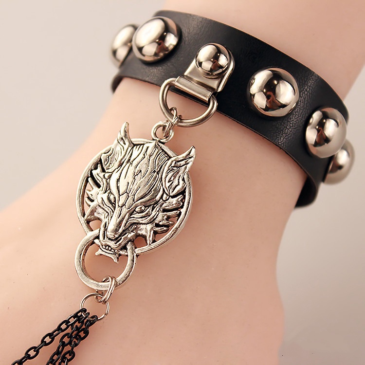 Gothic Leather Rivet Trim Wolf Bracelet with Skull Chain Ring 8507