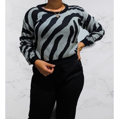 Sweater Rajut Crop Motif Zebra Kualitas Premium