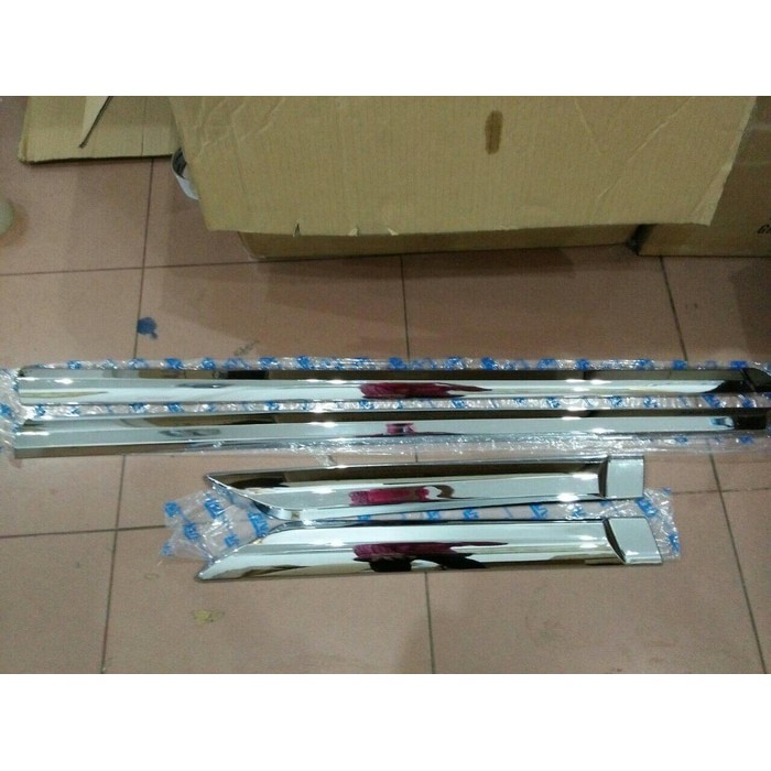 list body calya/sigra chrome