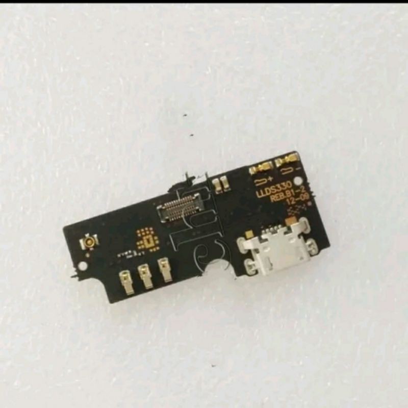 FLEXIBLE FLEKSIBEL KONEKTOR CHARGER MOTOROLA E3 PLUG IN MIC