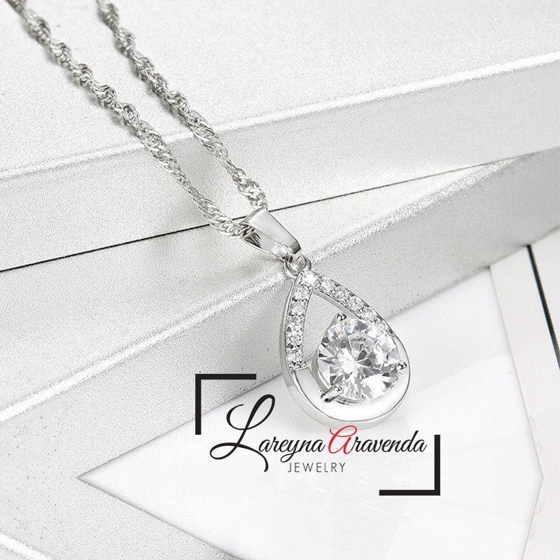 Kalung Wanita Titanium Liontin Kristal Crystal Anti Karat Non Alergi