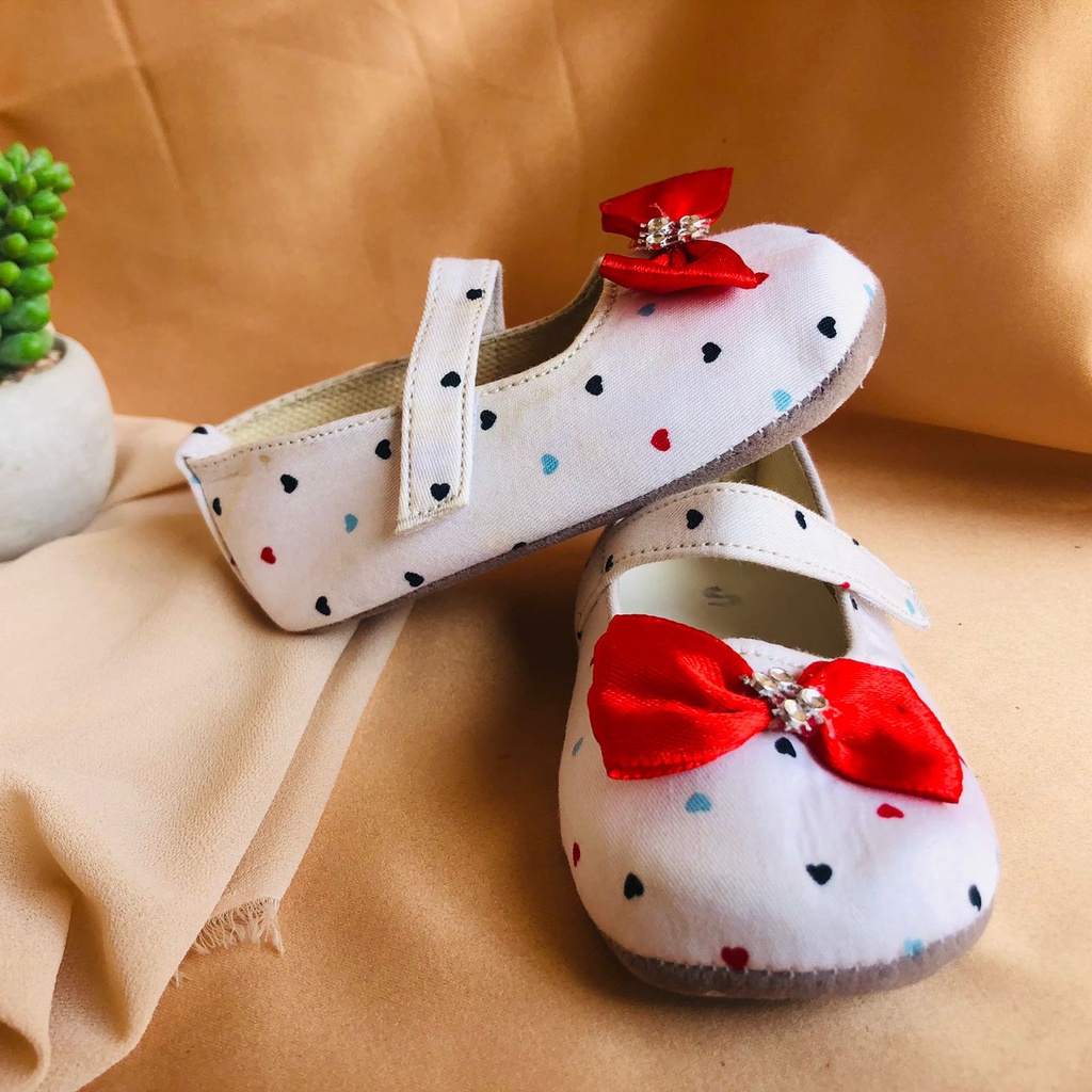 Sepatu PRE TALI SLIP Prewalker Bayi Perempuan Umur 0 Bulan - 18 Bulan Model Perekat Velkro Pita Baby Girl Lucu Murah PRE POLKA NDOL