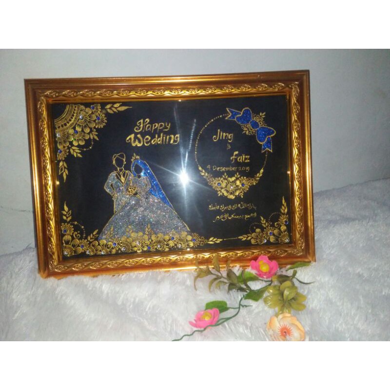 

Hadiah/Gift/Kado Henna craft in frame