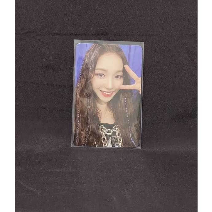 PC PHOTOCARD AESPA KARINA HALLU SAVAGE