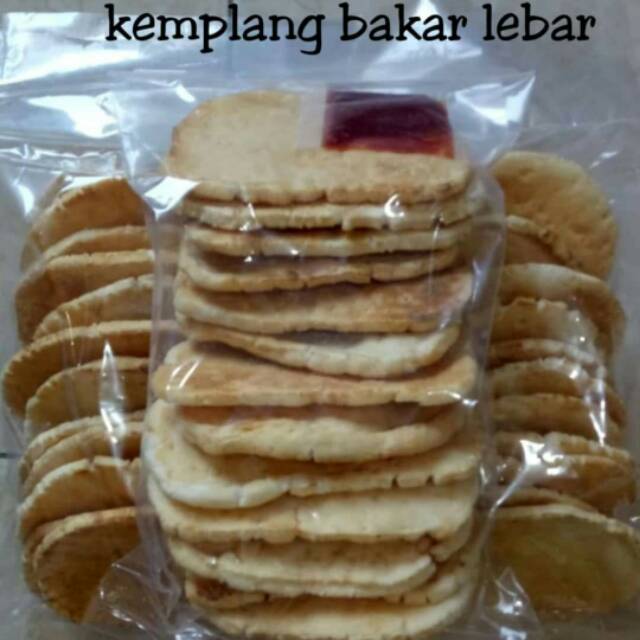 

Kerupuk /kemplang bakar cabe