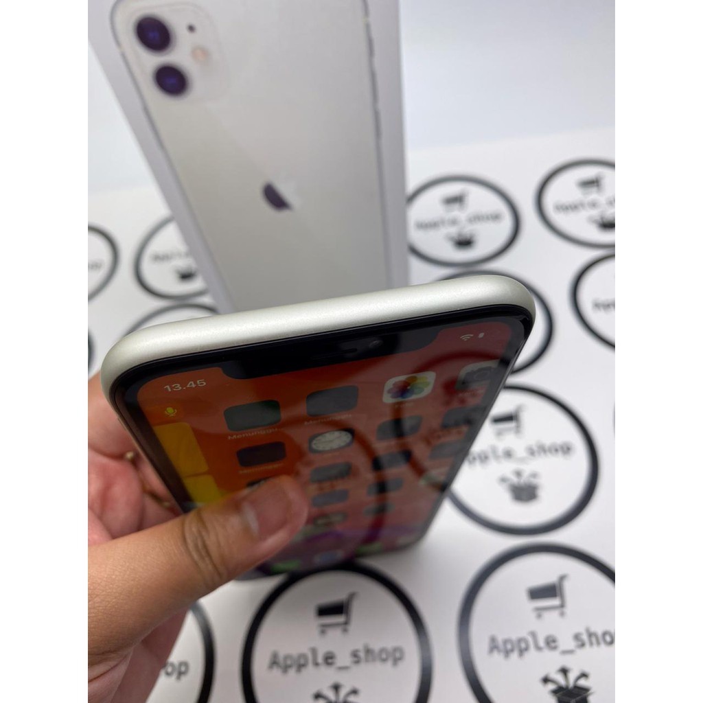 iphone 11 128gb white Lcd Original Mulus Original Bukan Refurbish / Rekondisi