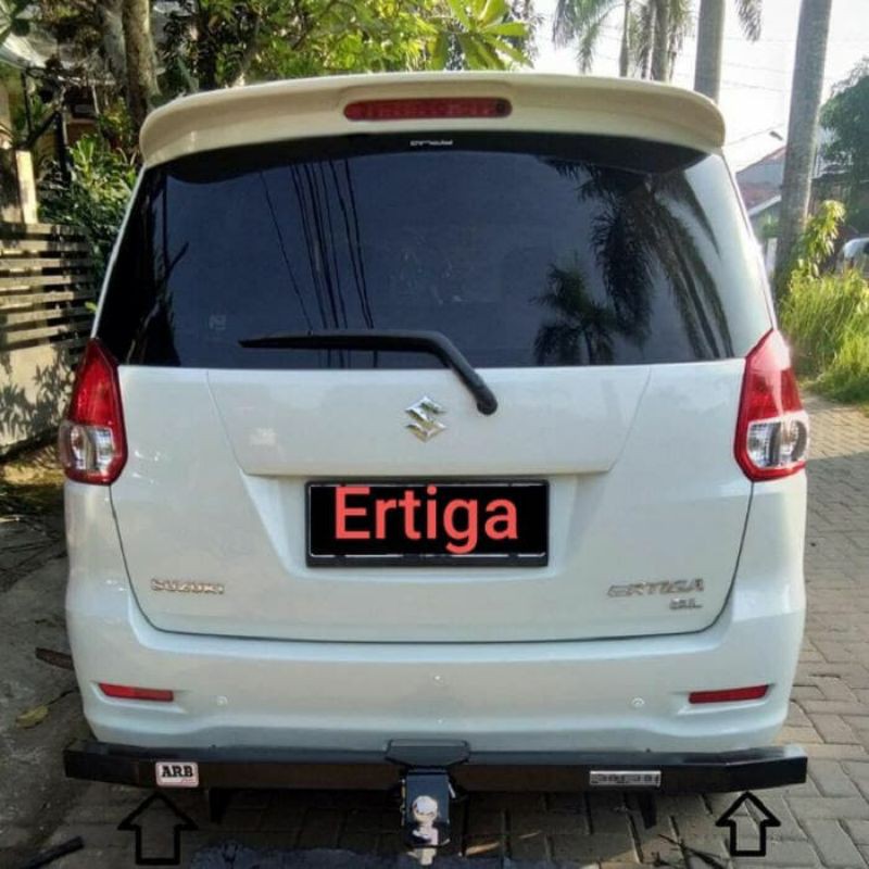 Towing belakang Suzuki Ertiga