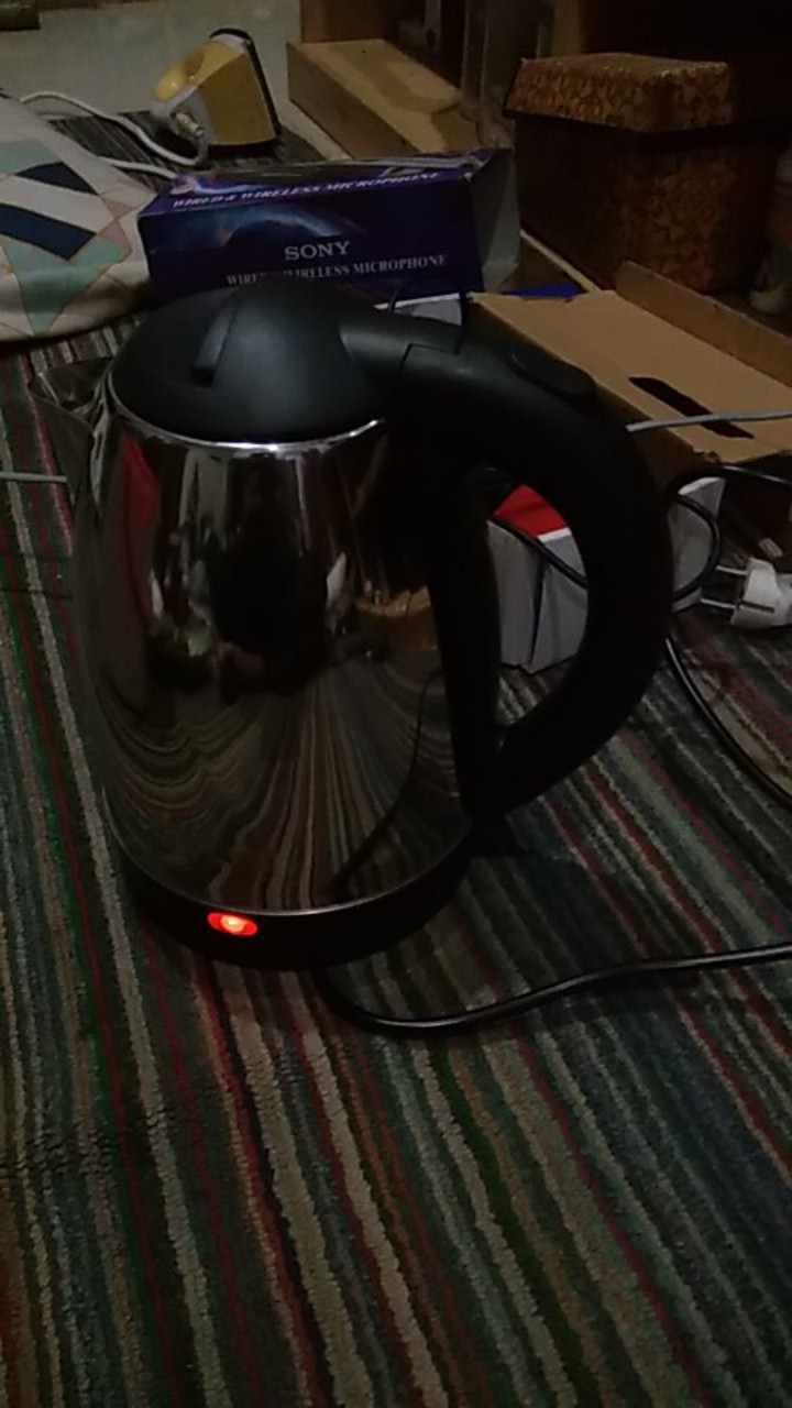 Teko Listrik 1.8l Kettle Electric 350w Pemanas Air Utk Kopi Teh / Teko Lipat Travelling