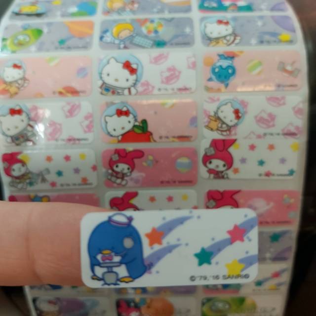 

Label nama SANRIO TUXEDOSAM sticker waterproof ORI