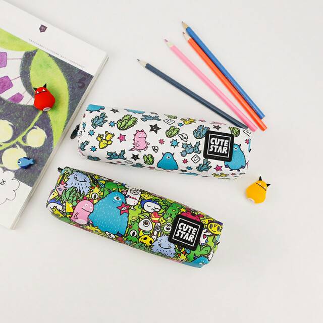 

Cute Star Alien Holiday Pencil Case