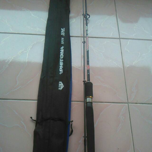 Aiwa phiton spin, 165 cm, 7-18 lb