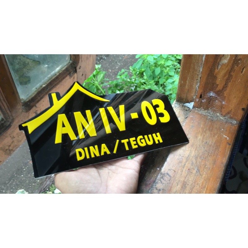 

Nomor rumah Akrilik timbul
