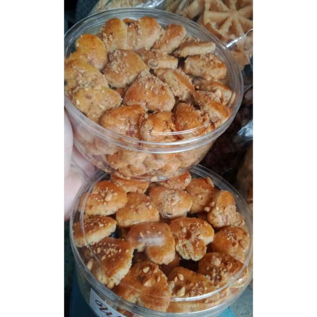 

Kue kacang