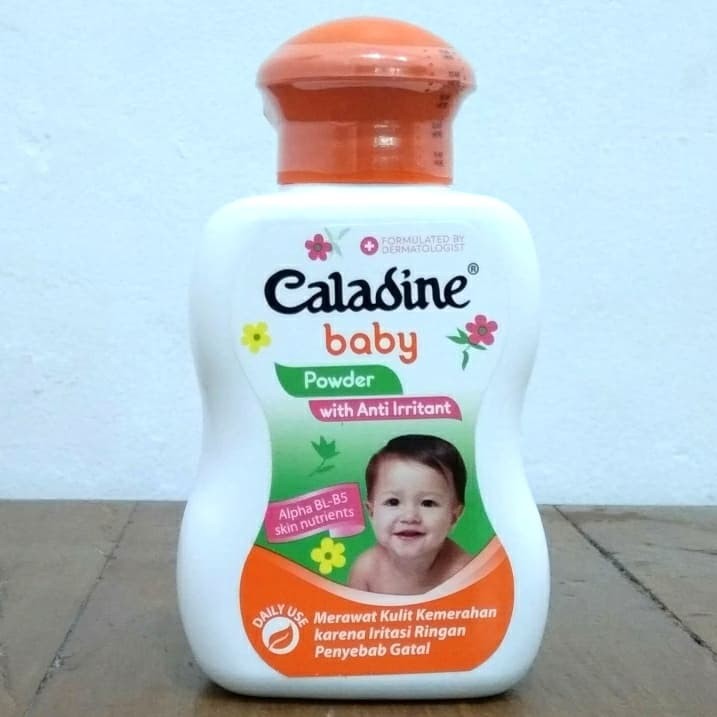 Caladine BABY Powder 55gr / 100gr - BOTOL