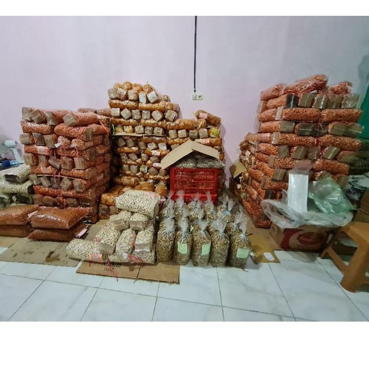 

Paling Laris|SQ29|keripik usus ayam super 1kg gurih renyah enak