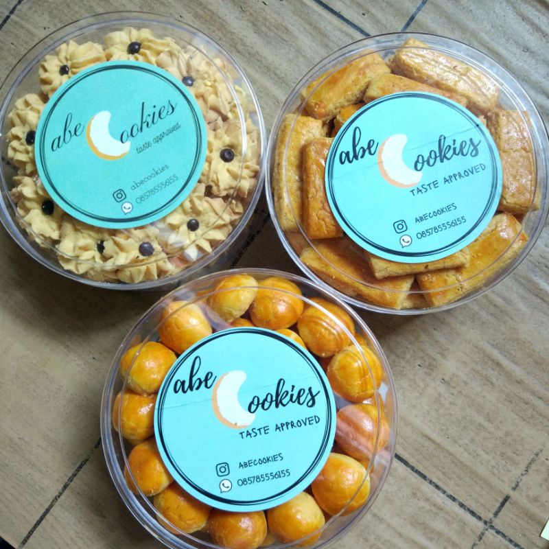 

Kue Lebaran Ekonomis / Kue Kering / Kue Semprit / Kue Mawar / Kue Kacang / Kue Nastar / Hampers Lebaran
