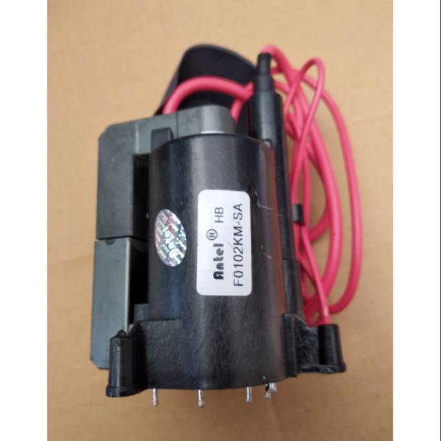 Flyback F 0102 KM-SA