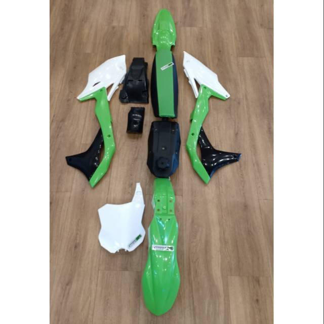 Body set kx250 pnp klx150/D-Tracker 150 warna original Kawasaki