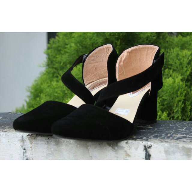 *Terlaris*    HIGH HEELS WANITA PUMP SHOES HAK TAHU / DO HITAM