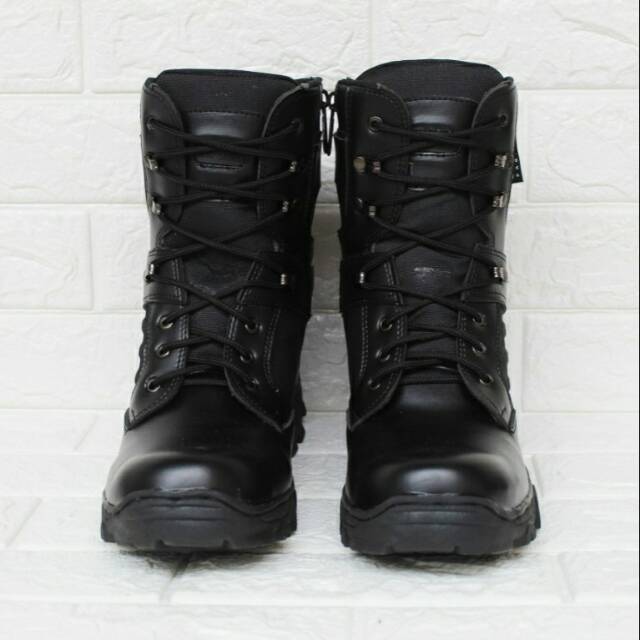 Sepatu boot sipil sepatu kerja sepatu polri pol pp