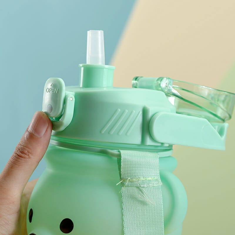 Botol Minum Anak Lucu Motif Beruang 1,3 Liter