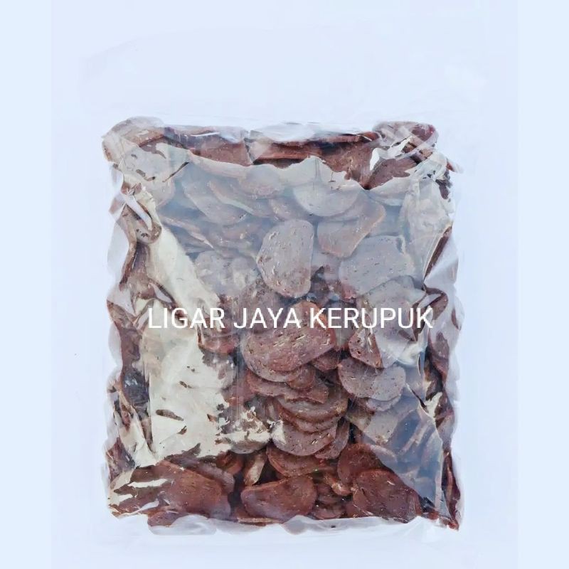 

500 GRAM KERUPUK JENGKOL HITAM BULAT MENTAH MURAH