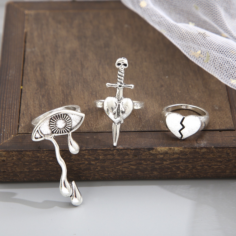 【COD Tangding】3pcs / set Cincin Bentuk Mata Hati Untuk Wanita