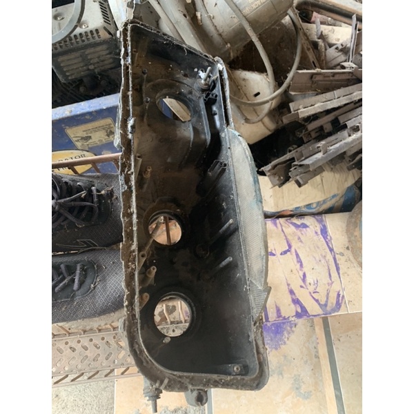 lampu nissan cefiro a31