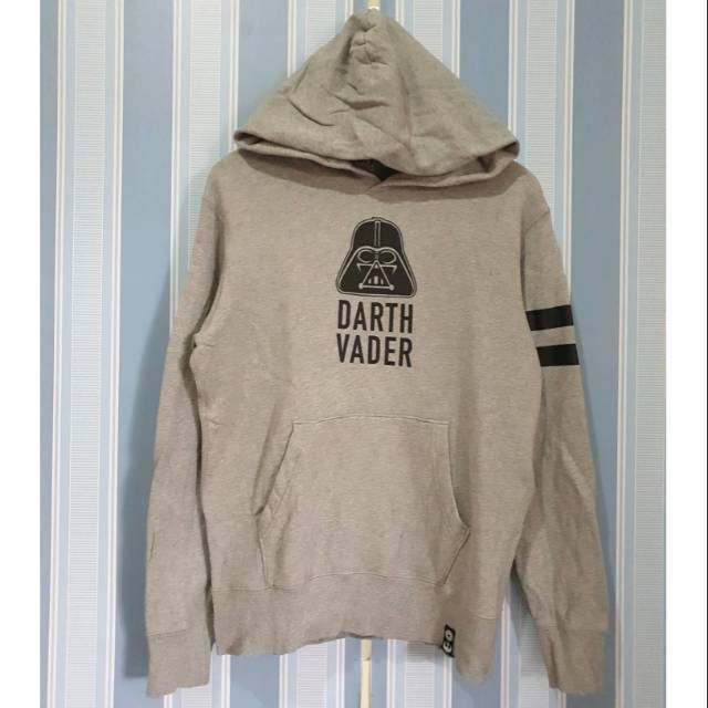 Hoodie Uniqlo X Star Wars Size S Second Ori Shopee Indonesia