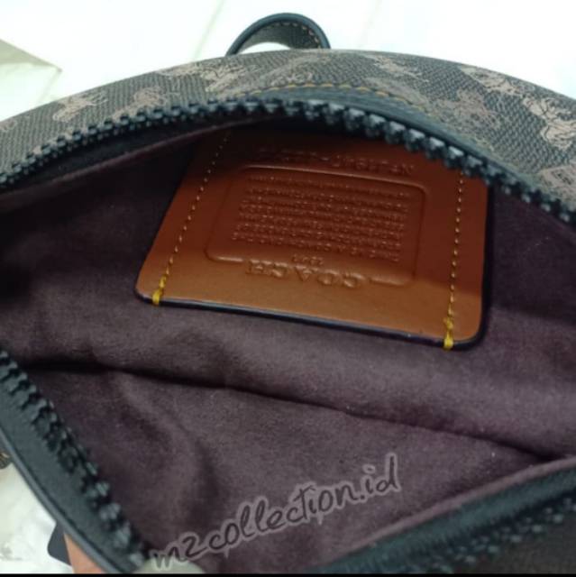 COACH Rivington Belt Bag 7 With Horse Carriage Print   Kualitas Mirror Quality