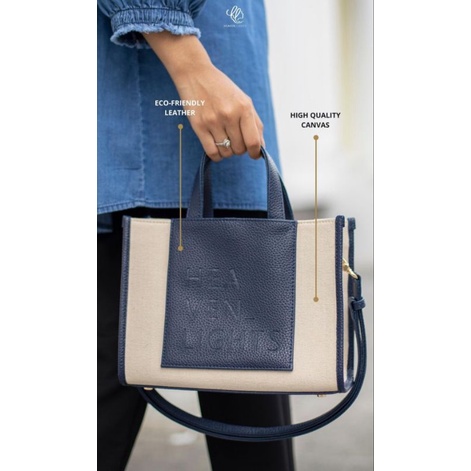 regina bag by Heaven Lights