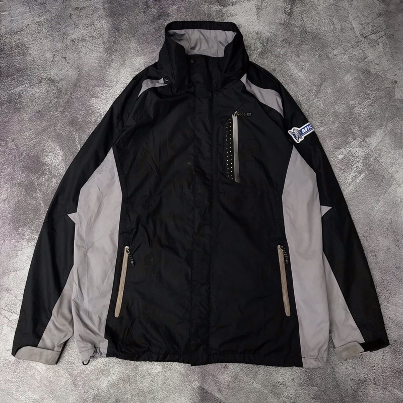 JAKET REBOOK SECOND
