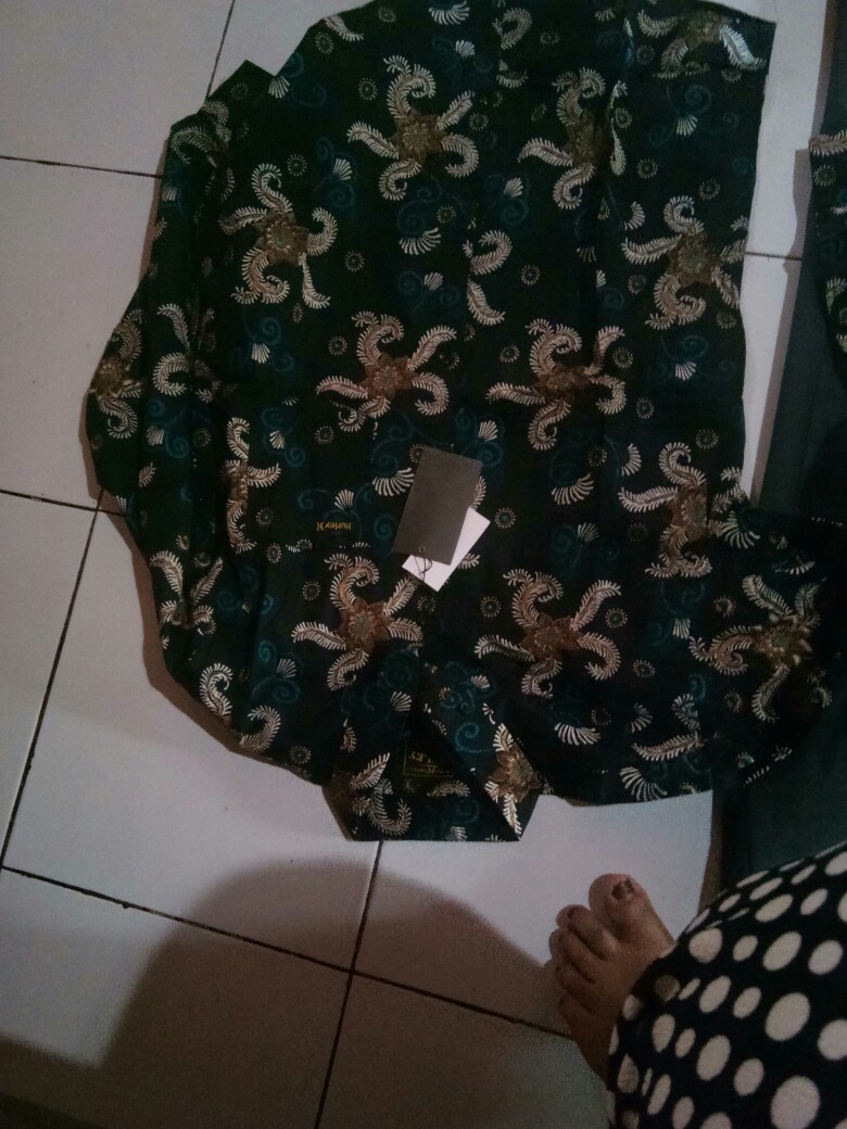 Kemeja Batik Pria Ireng Biru Tuo