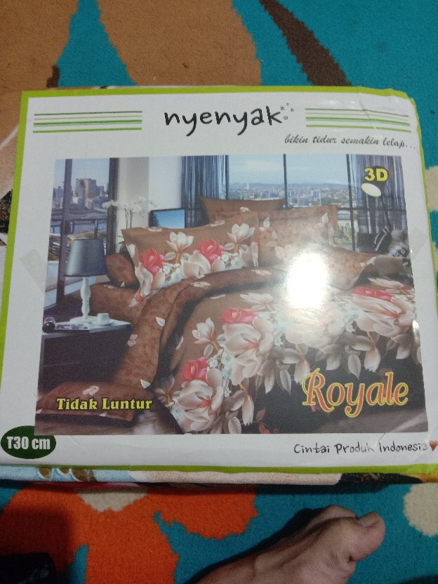 Sprei Nyenyak Royale - 200x200 / 180x200 / 120x200