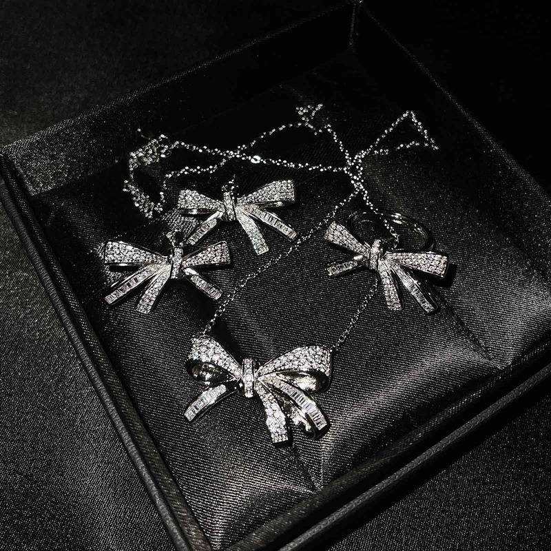 [Ready Stock]Female Fairy Bow Necklace Butterfly Rings Set Light Luxury