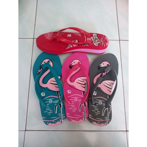 Sandal wedges anak flamenco dari NEW ERA