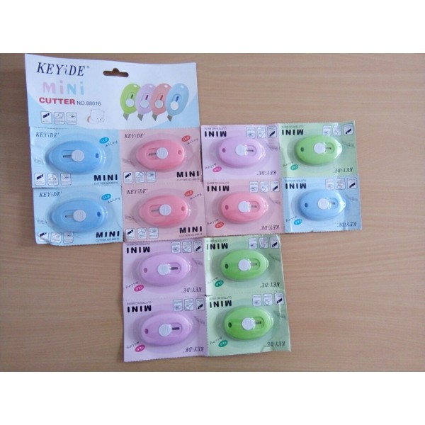 

Cutter Portable bentuk oval / Cutter Mini Oval