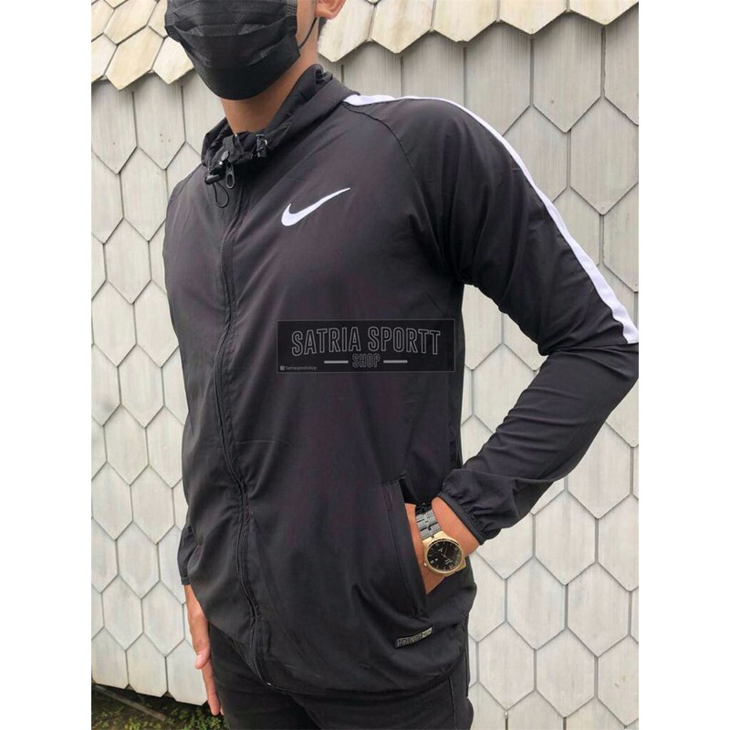 JAKET PARASUT PARASUT KUALITAS ORIGINAL / JAKET RUNING