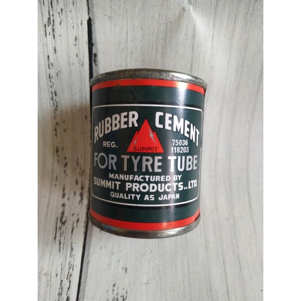

Lem Karet tambal cacing Tubeless Rubber Cement Tiptop Pyramid 90gram