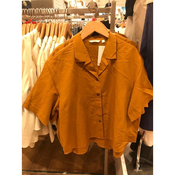 Jastip Kemeja Lengan Pendek Wanita Uniqlo/Kemeja Wanita Uniqlo