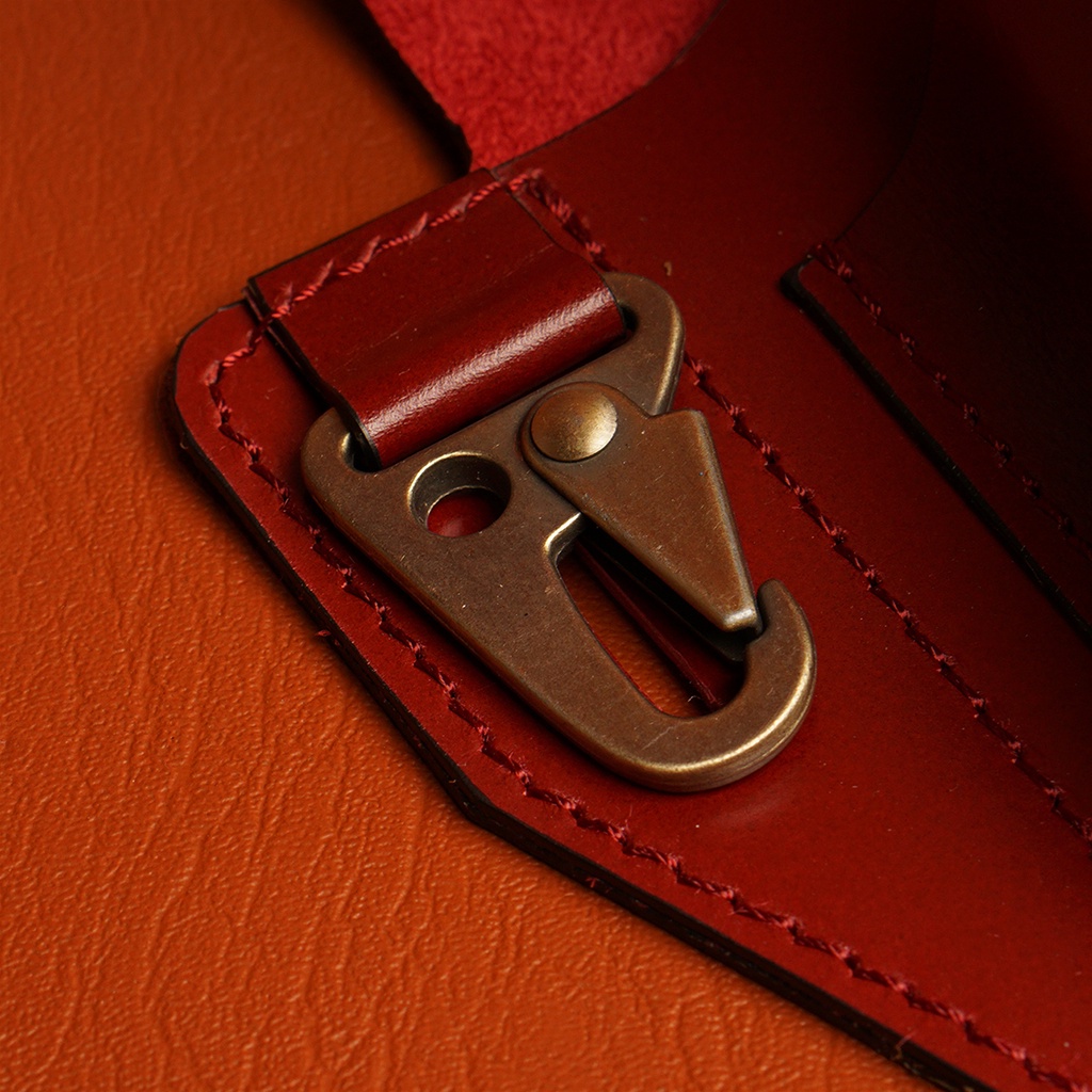 Lecari Pedro Phone Slingbag Leather