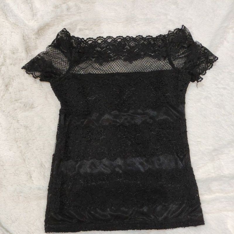 lacey top