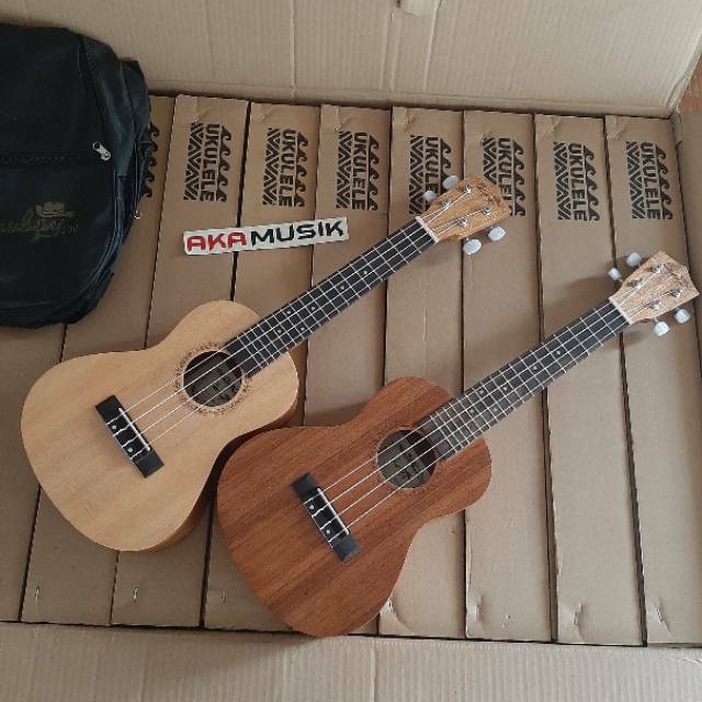 Ukulele cowboy concerto 23 inc free tas dan pick