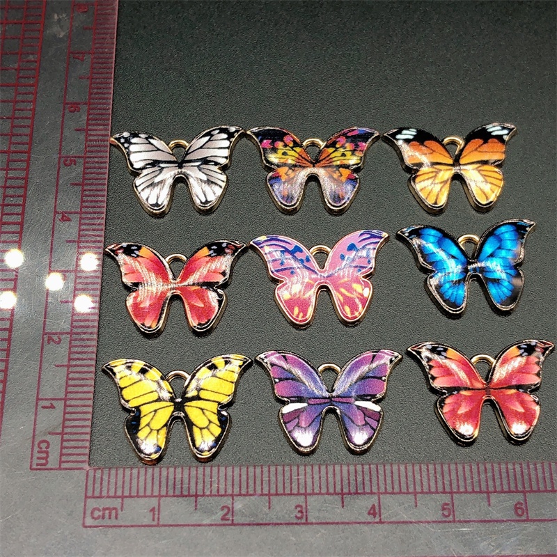 4pcs Liontin Bentuk Hewan Butterfly Bahan Alloy Untuk Membuat Perhiasan Anting