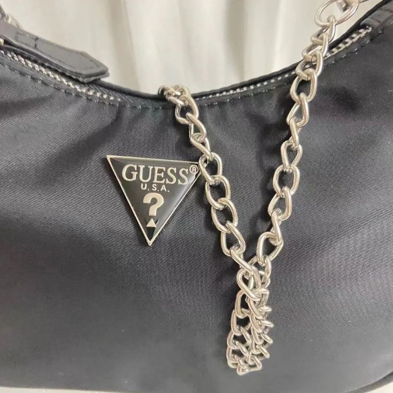 12.12 SALE | GUESSS Nylon 3in1 Shoulder Bag