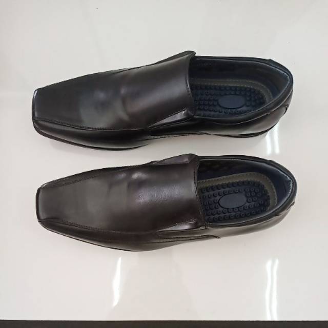 Sepatu pria pantofel  formal shoes bata ori