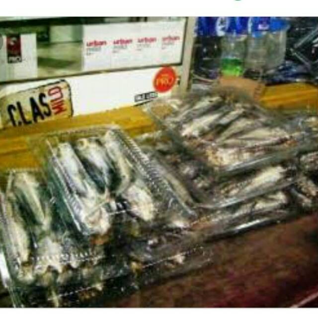 

Ikan terbang kering khas somba