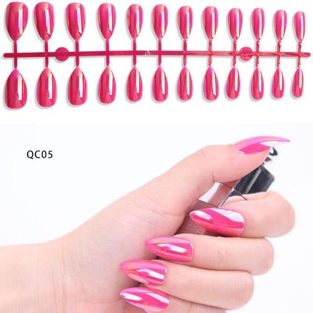 24 Tips Midi Fake Nails / Kuku Palsu Warna