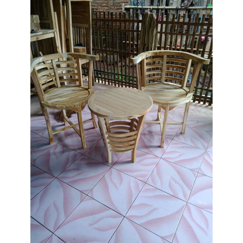 kursi teras/ kursi teras jati / kursi teras cantik / kursi cantik / kursi jati / kursi teras cantik