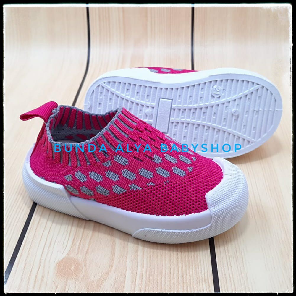 Sepatu Anak Perempuan IMPORT Premium Usia 5 6 7 Tahun FANTA Elastis - Sepatu Anak Cewek Size 31 - 34  Alas Karet Anti Licin
